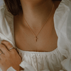 18K Gold Cross Pendant Necklace - Delma Gold Jewelry