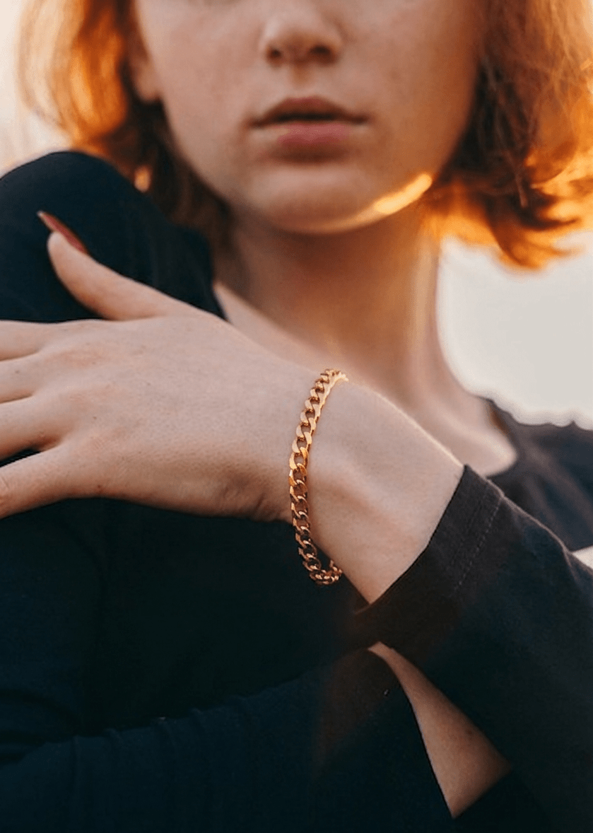 18k Gold Curb Chain Bracelet - Delma Gold Jewelry