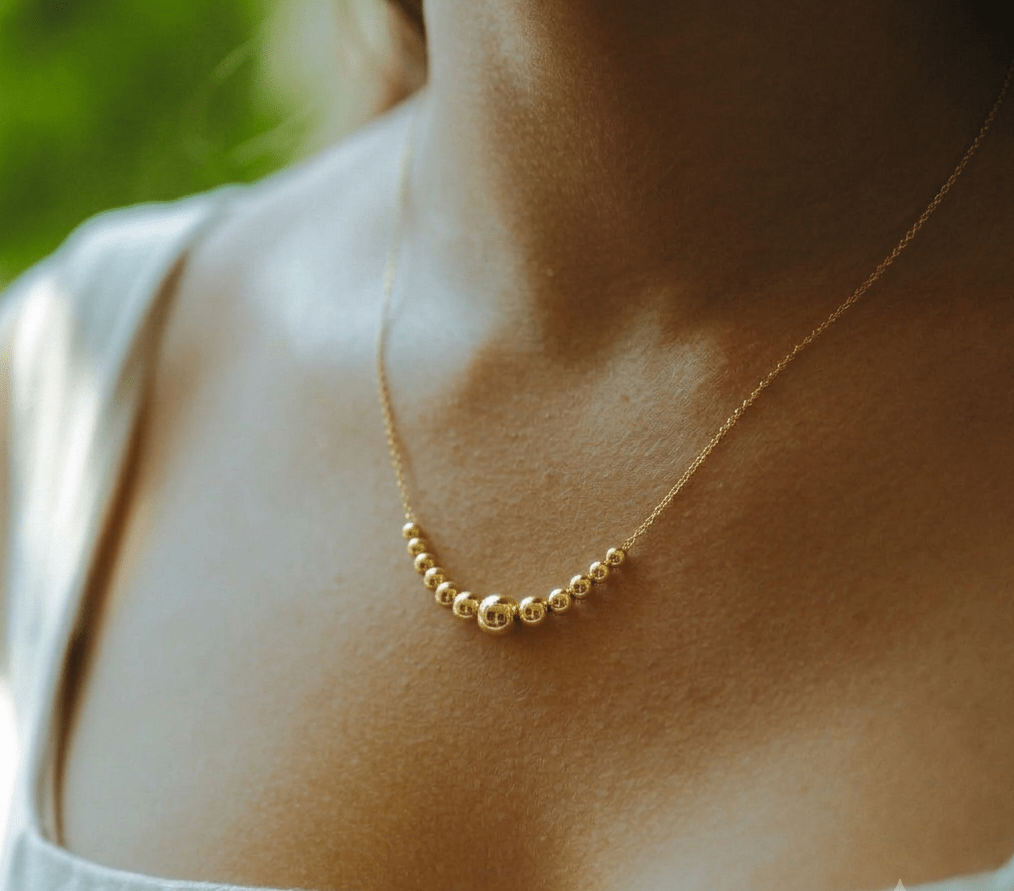 18K Gold Graduated Bead Necklace - Delma Gold Jewelry