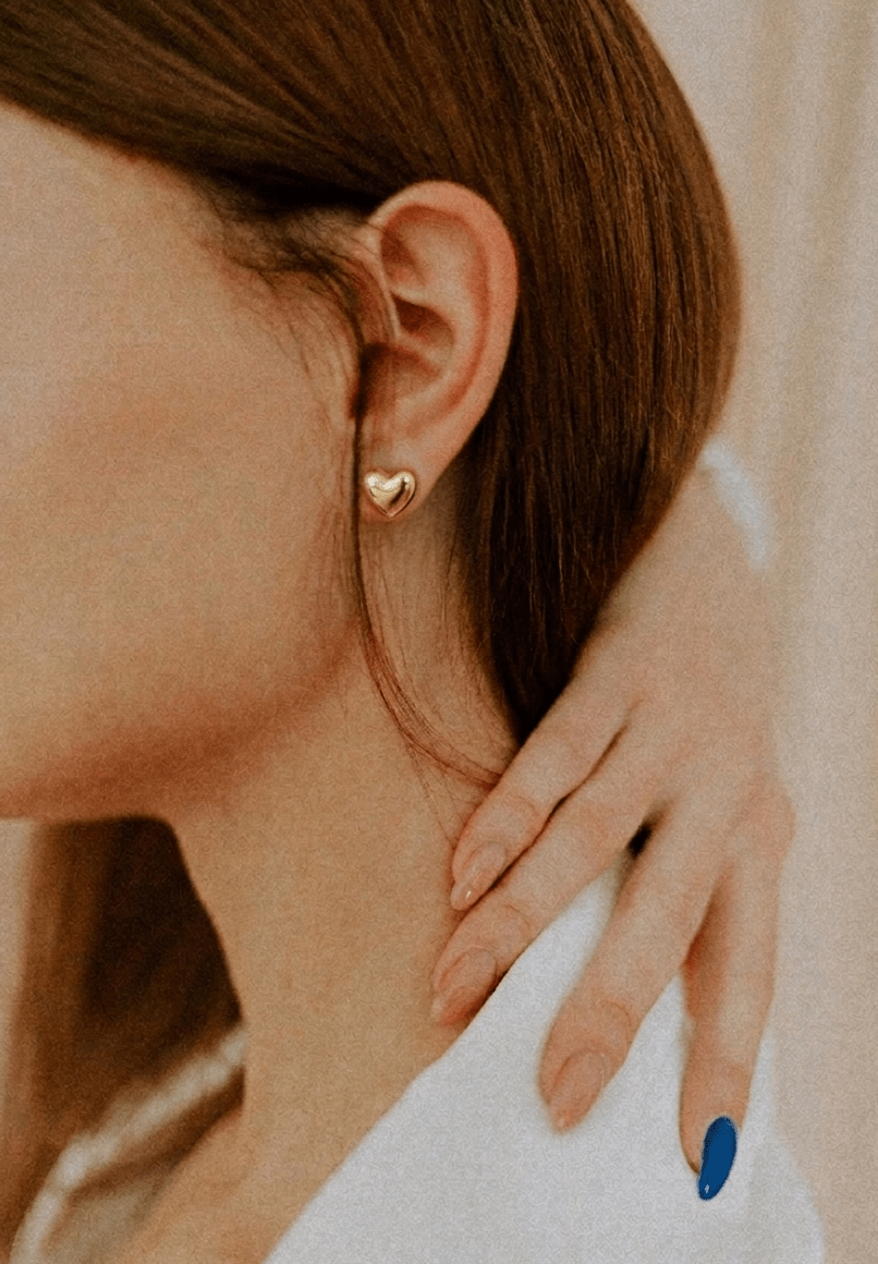 18K Gold Puffy Heart Stud Earrings - Delma Gold Jewelry