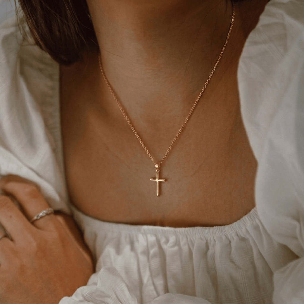Classic Cross Pendant, Solid 18K Gold - Delma Gold Jewelry