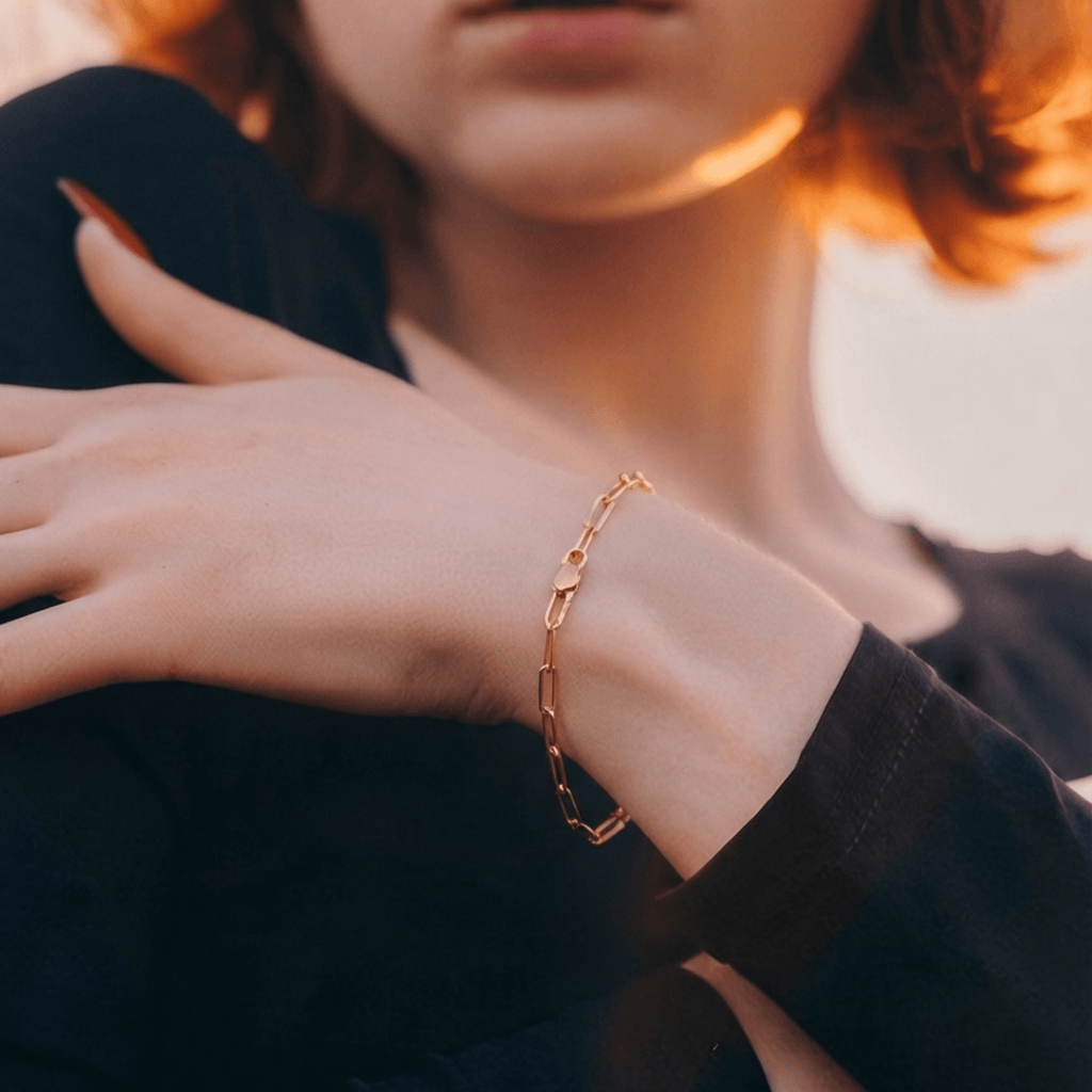 Essential Glow 18K Gold Chain Bracelet - Delma Gold Jewelry
