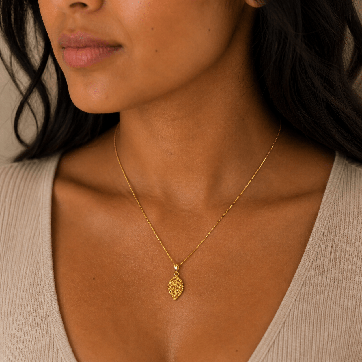 Golden Leaf Vein Pendant – 18K Gold - Delma Gold Jewelry