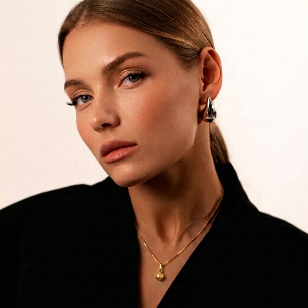 Golden Orb Pendant – 18K Gold - Delma Gold Jewelry