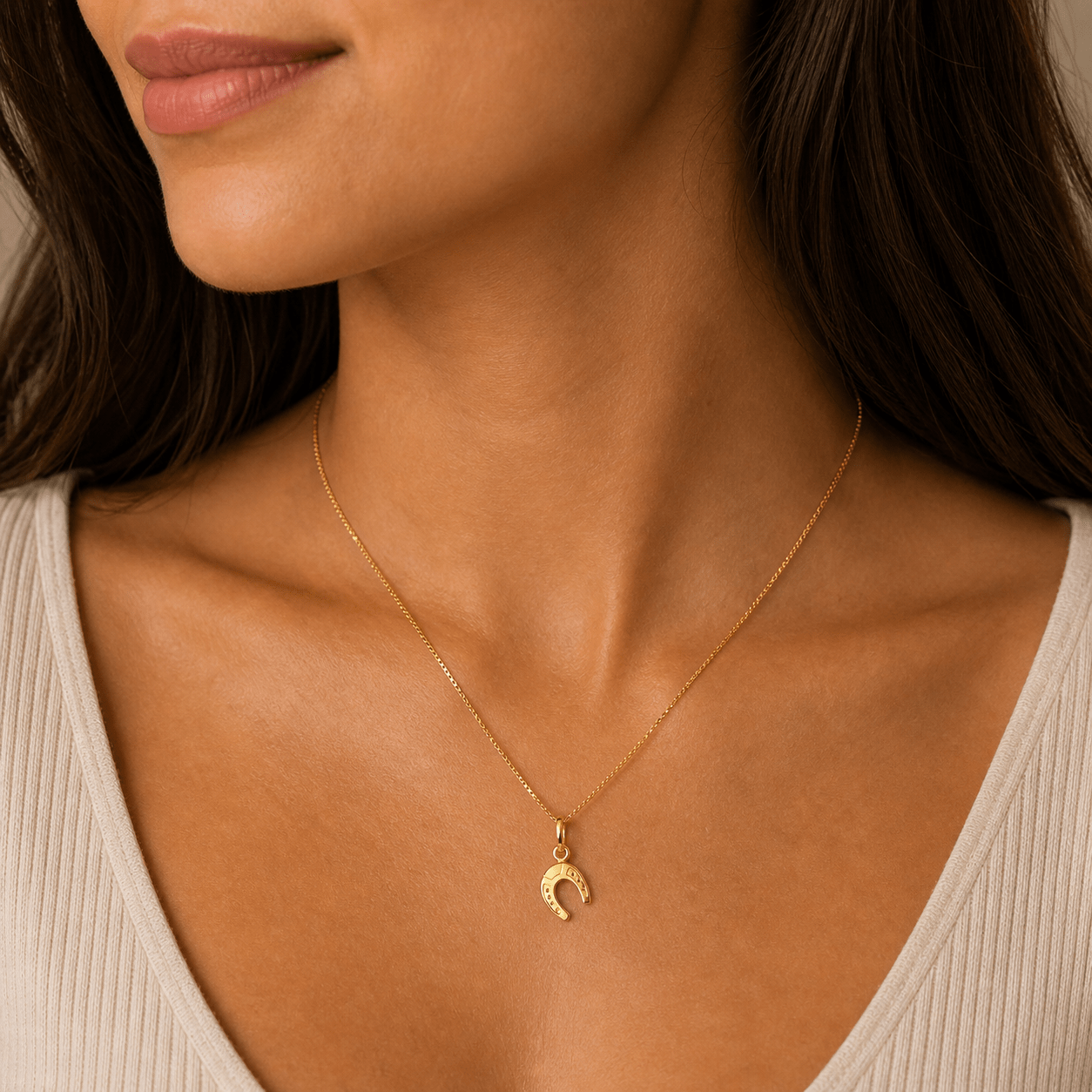 Lucky Charm Horseshoe 18K Gold Pendant - Delma Gold Jewelry