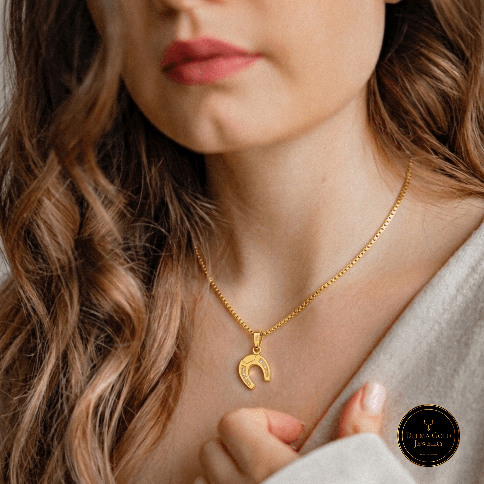 Lucky Charm Horseshoe 18K Gold Pendant - Delma Gold Jewelry
