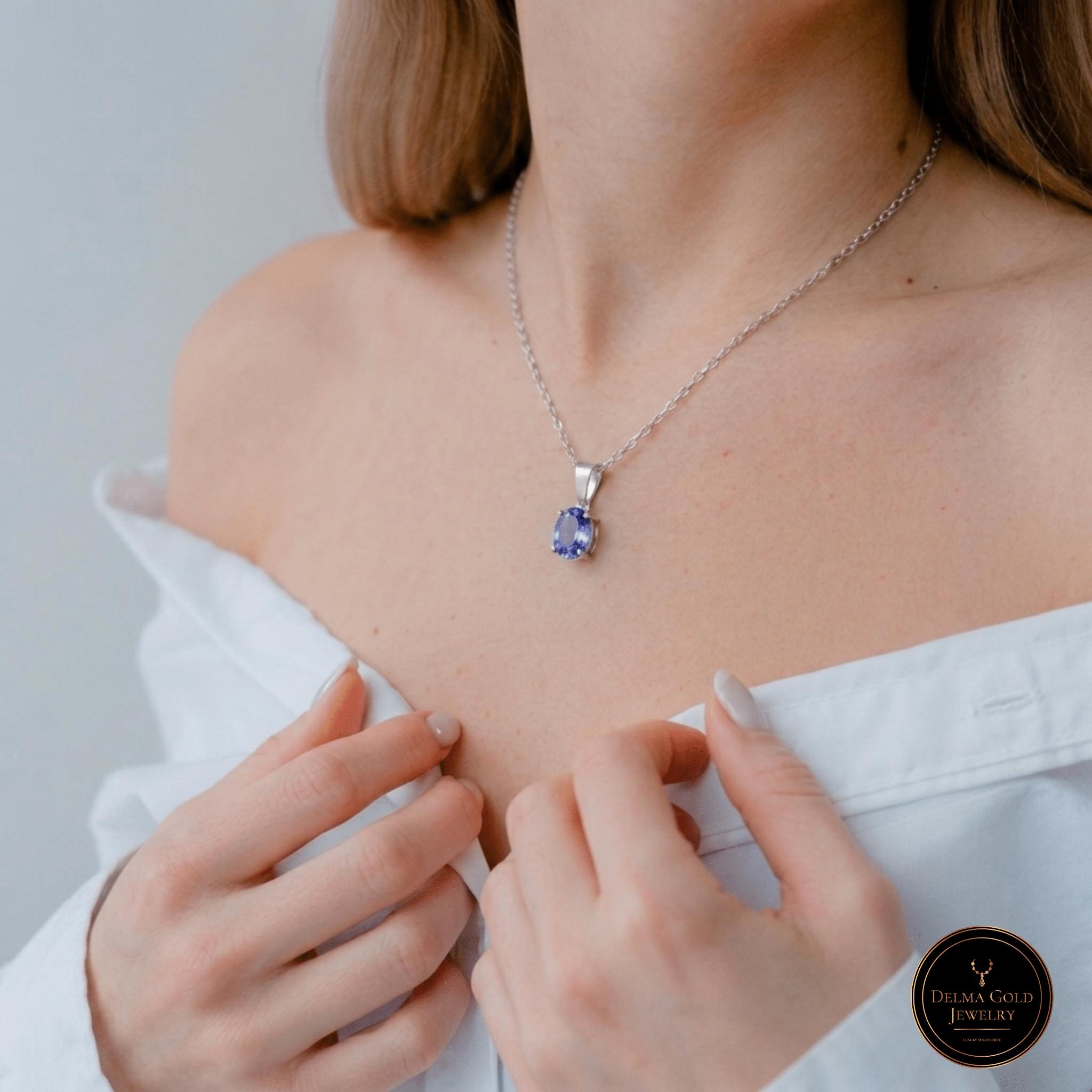 Oval Tanzanite Pendant - Delma Gold Jewelry