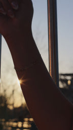 18K Solid Gold Floral Link Bracelet